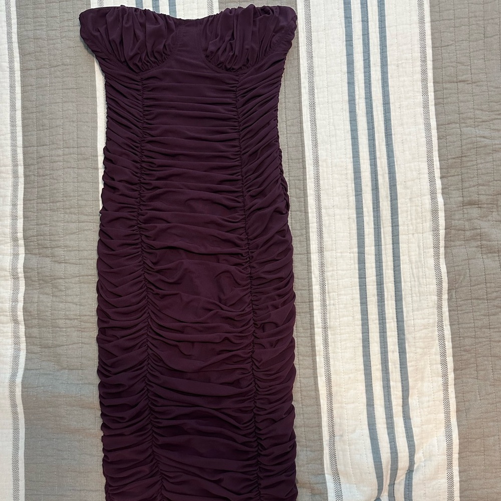 Express | Strapless Ruched Mesh Mini Dress Size M - Picture 5 of 9